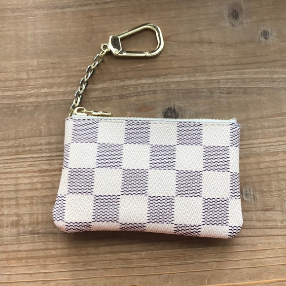 Louis Vuitton Checkered Keychain Wallet Investor